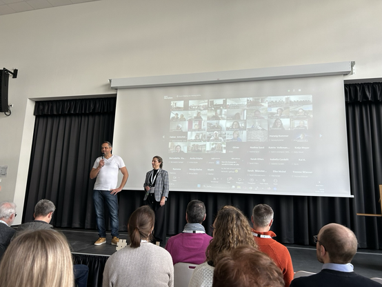 Henning Klaffke und Eleonora begrüßen 