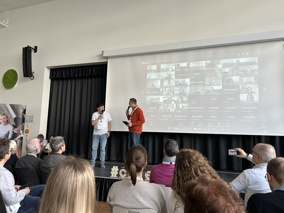 Sebastian Zwingmann ruft zum Trööten auf. 